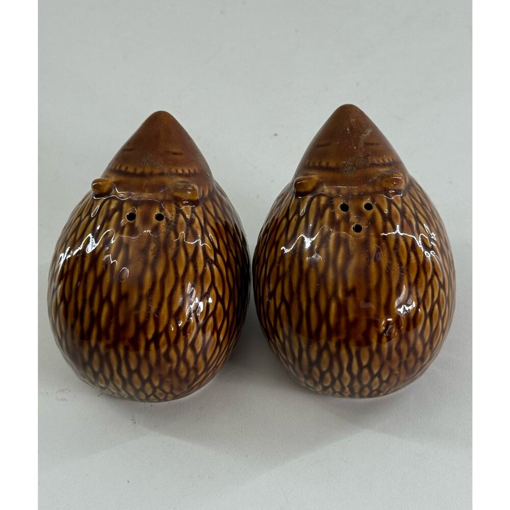Hedgehog Salt & Pepper Shaker Set Ceramic Boho Hippie Retro Adorable - Picture 6 of 8